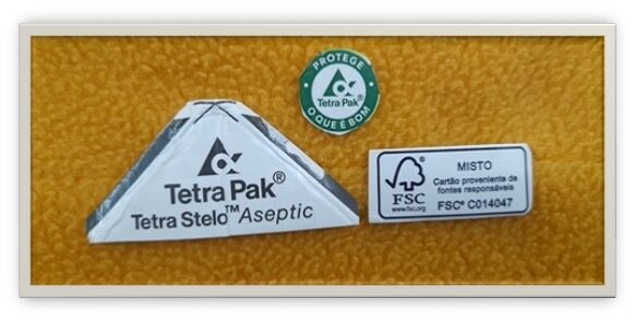 O símbolo FSC indica a gestão florestal responsável e o uso racional da floresta; os símbolos Tetrapak representam a assinatura da empresa.